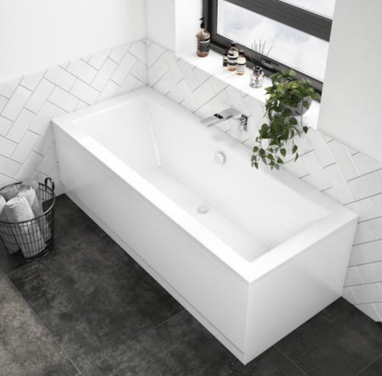 Gloss White Bath Double Ended